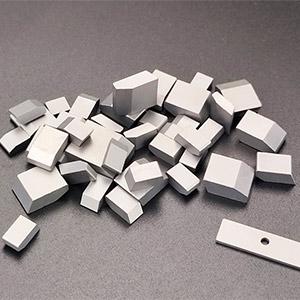 Tungsten Carbide Saw Tips